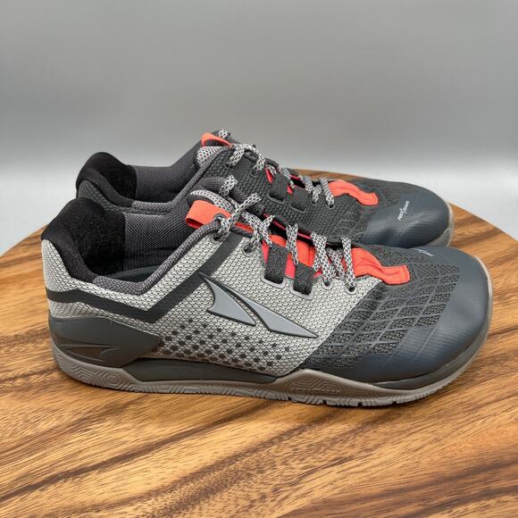 Altra HIIT XT 2 Shoes Mens 8 Gray Mesh Cross Training Gym Road Running Sneakers
